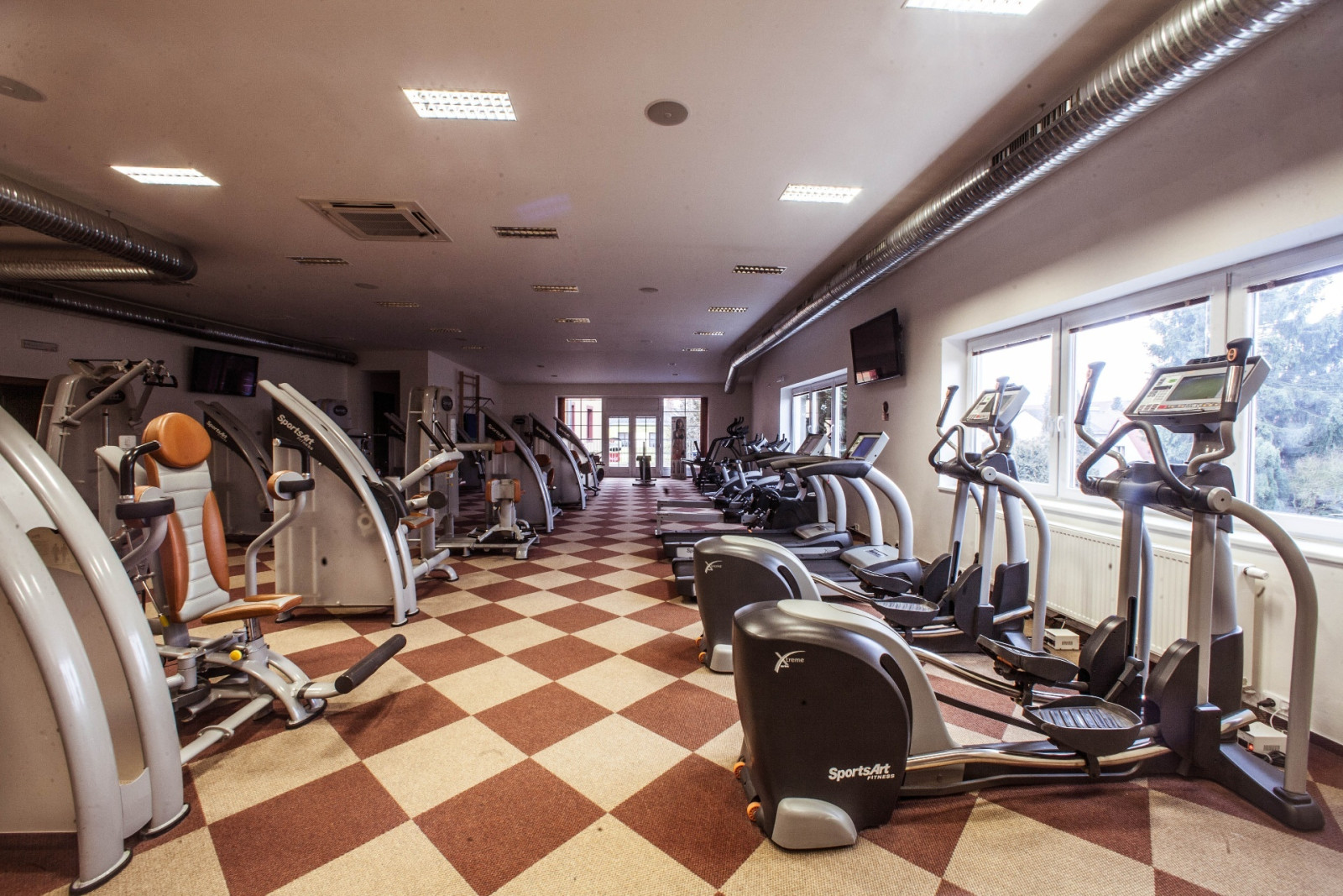 Fitnesscentrum Sport World Dvr Krlov nad Labem